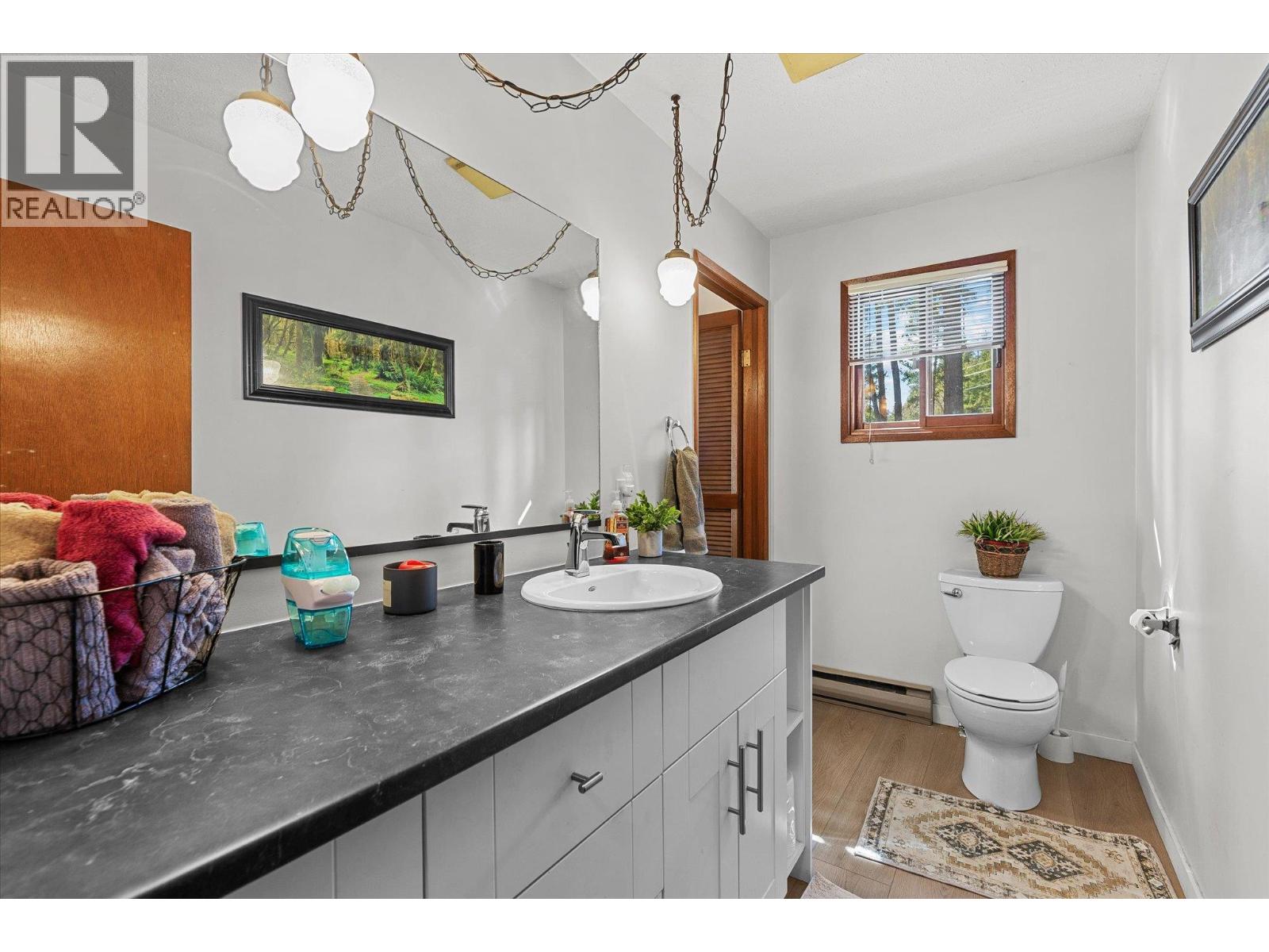 10623 Highway 33 East Highway, Kelowna