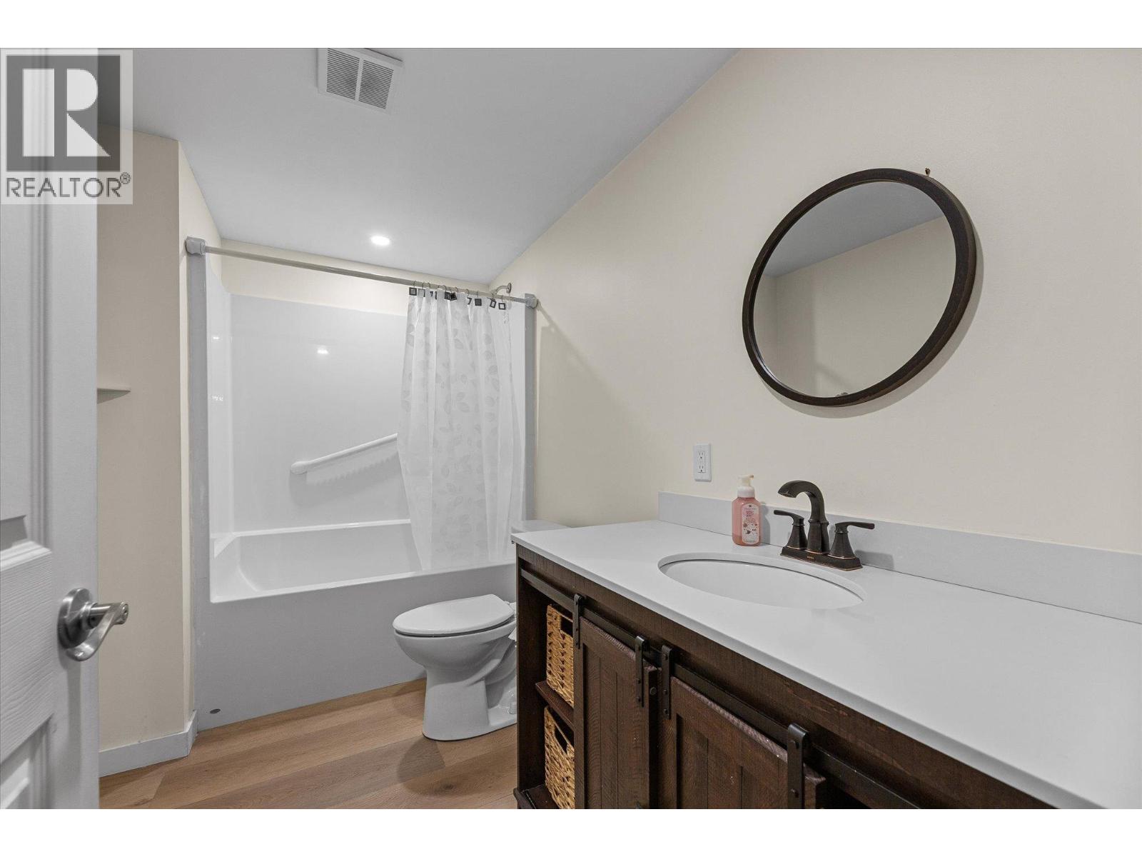 10623 Highway 33 East Highway, Kelowna