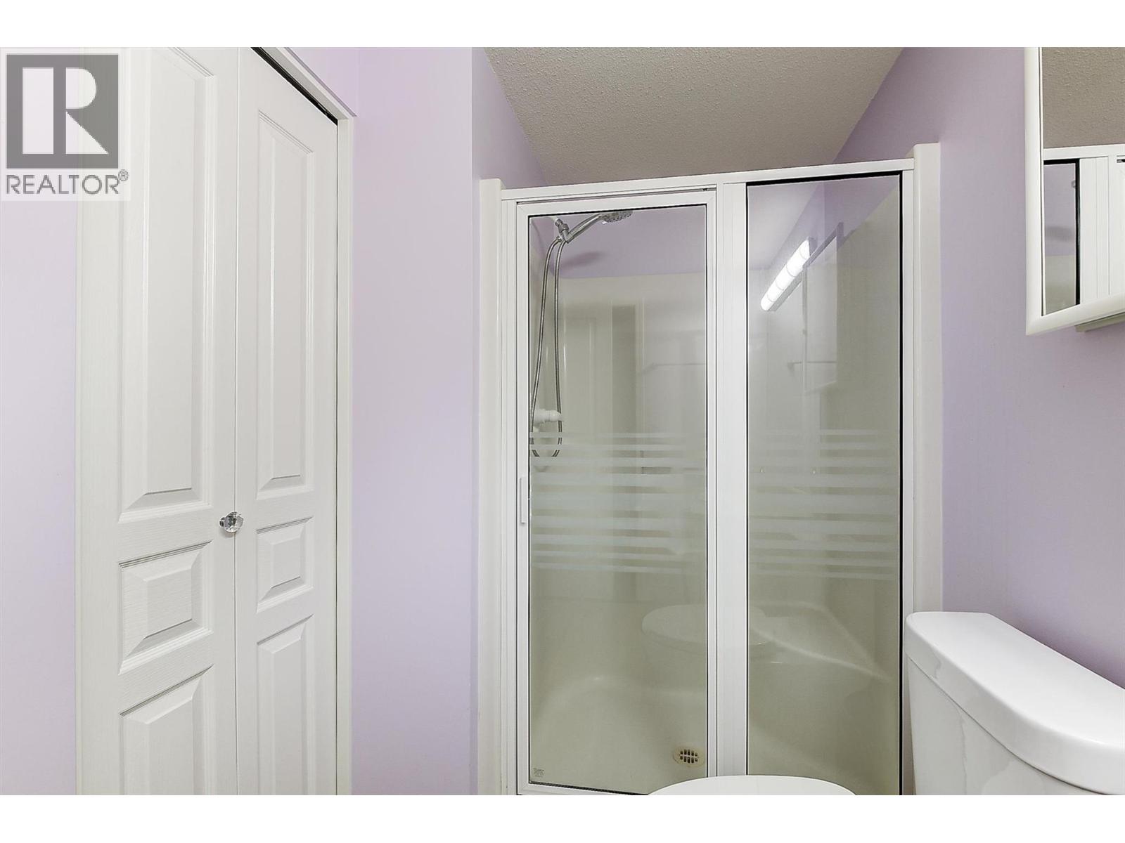 215 3890 Brown Road, West Kelowna