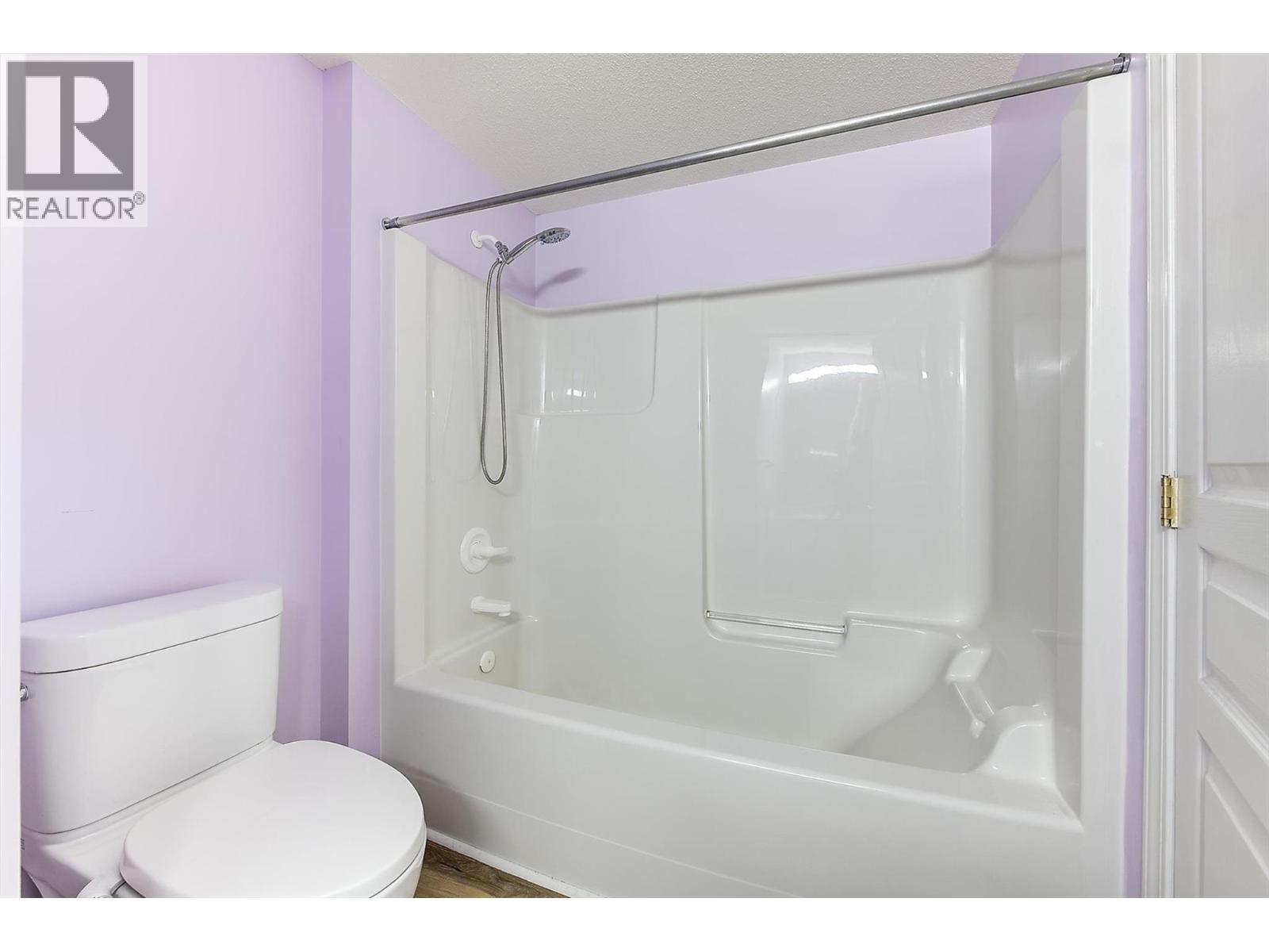 215 3890 Brown Road, West Kelowna