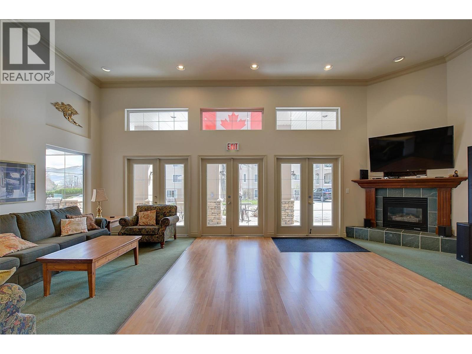 215 3890 Brown Road, West Kelowna