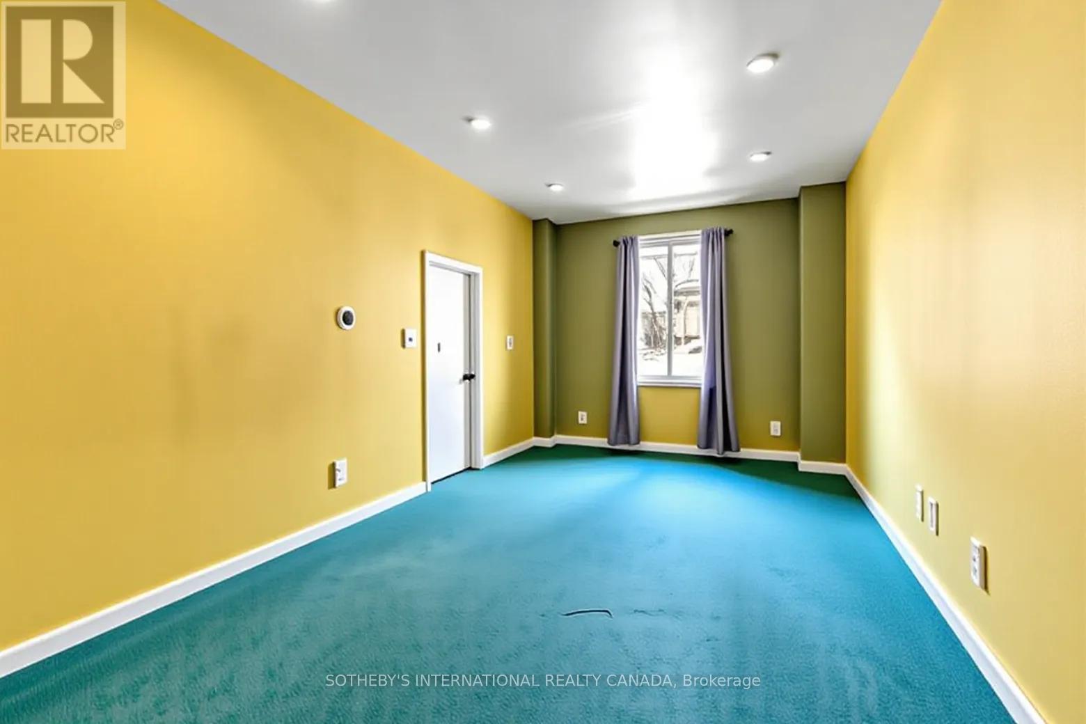 243 GERRARD STREET E - 3