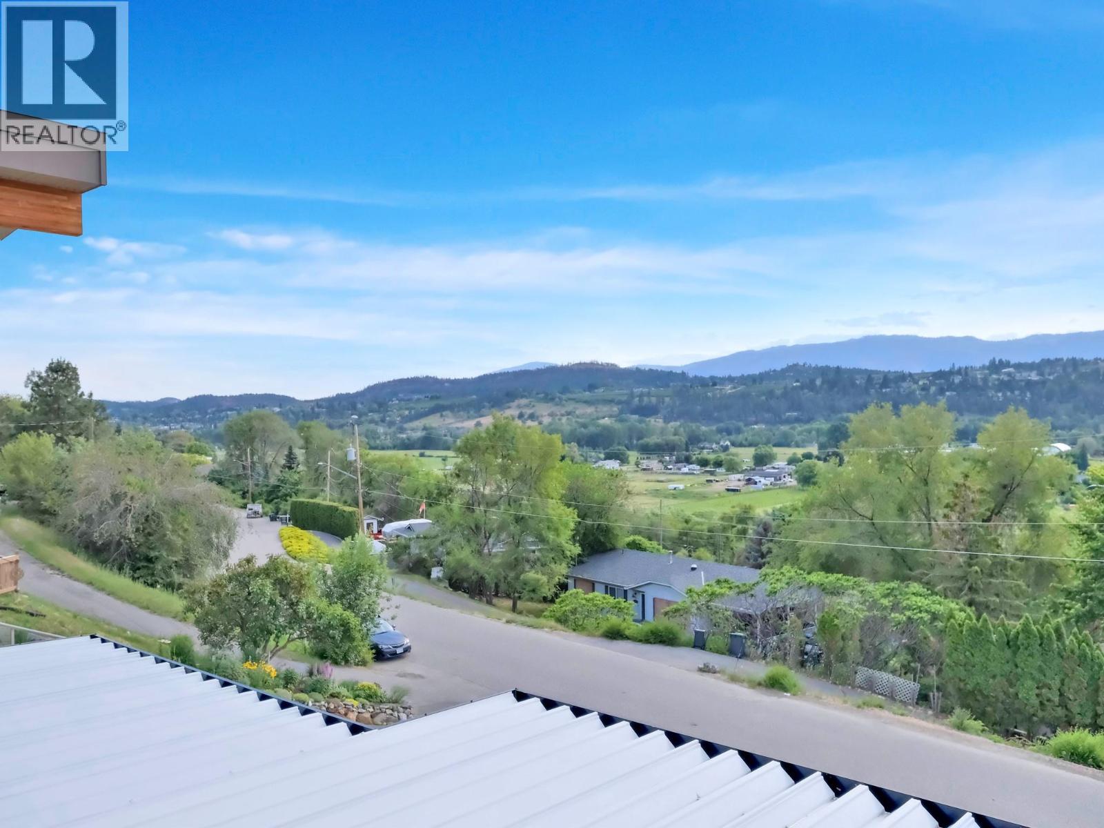 11339 Dakota Road, Lake Country