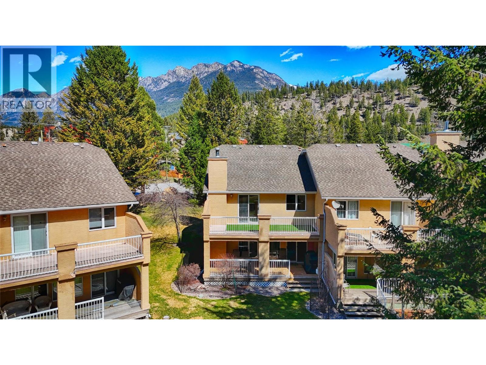 #8 7595 PIONEER AVENUE - 12