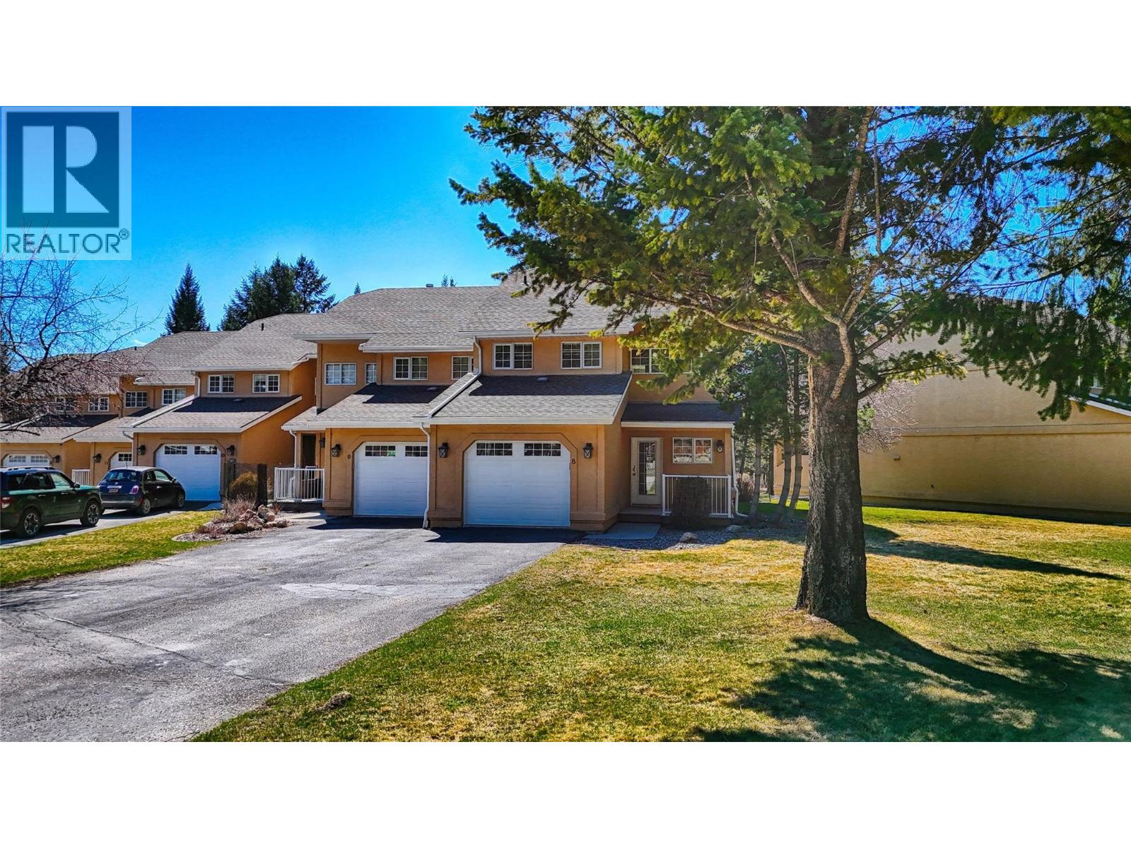 #8 7595 PIONEER AVENUE - Image 2