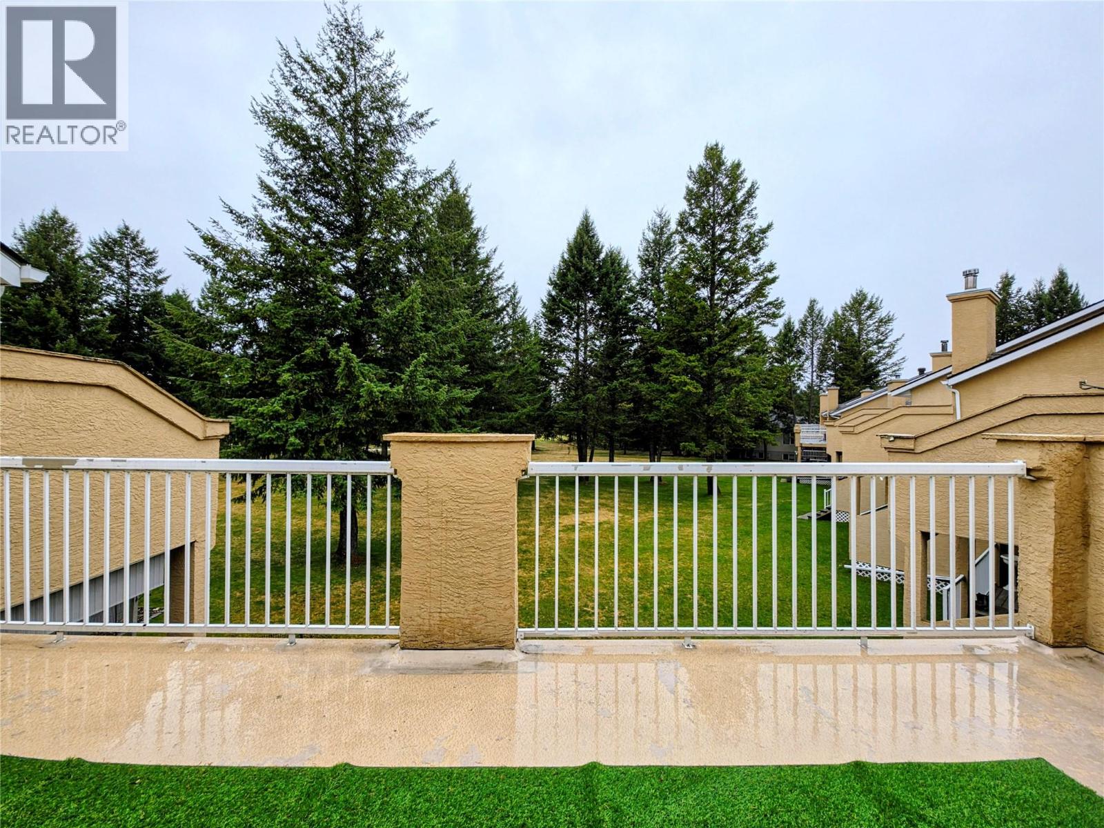 #8 7595 PIONEER AVENUE - 24