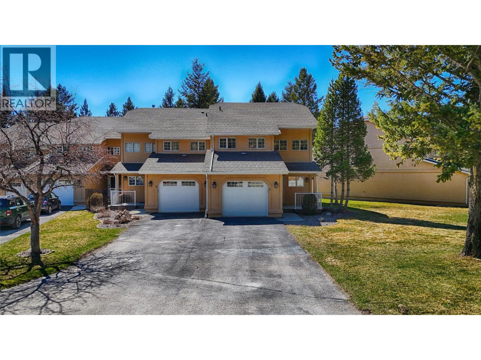 #8 7595 PIONEER AVENUE - 35