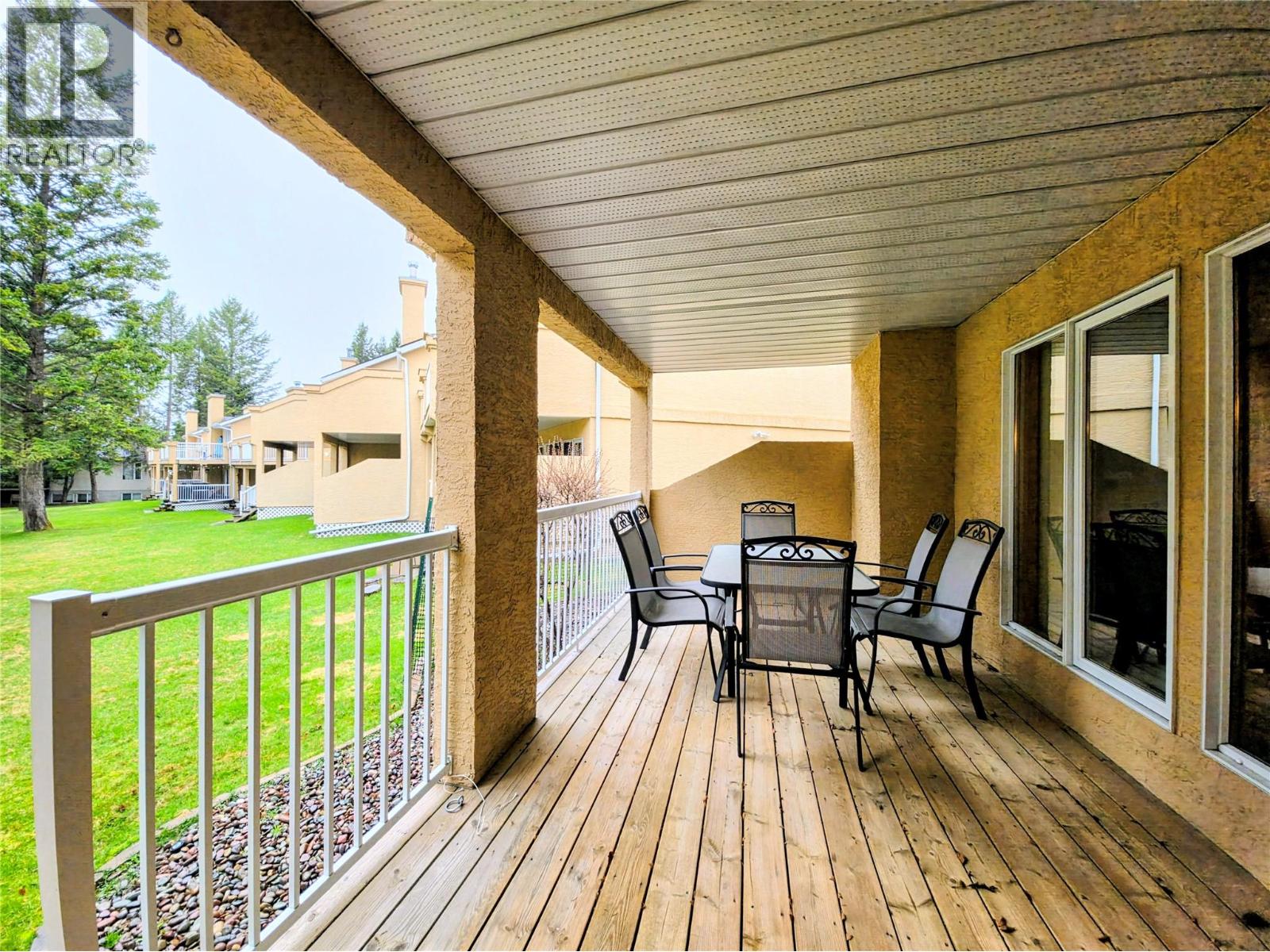 #8 7595 PIONEER AVENUE - 9