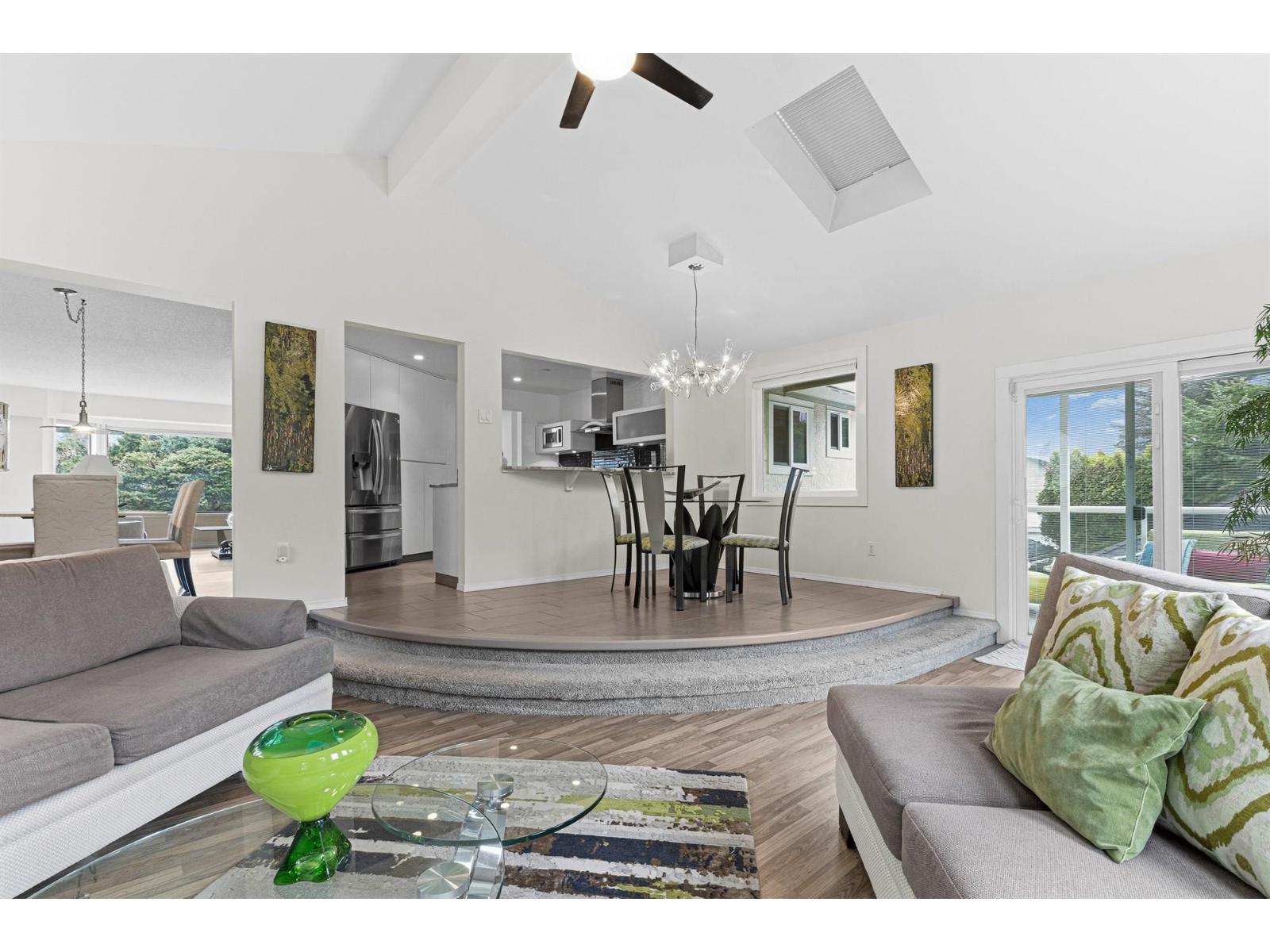 380 4TH AVENUE, Hope, Hope
