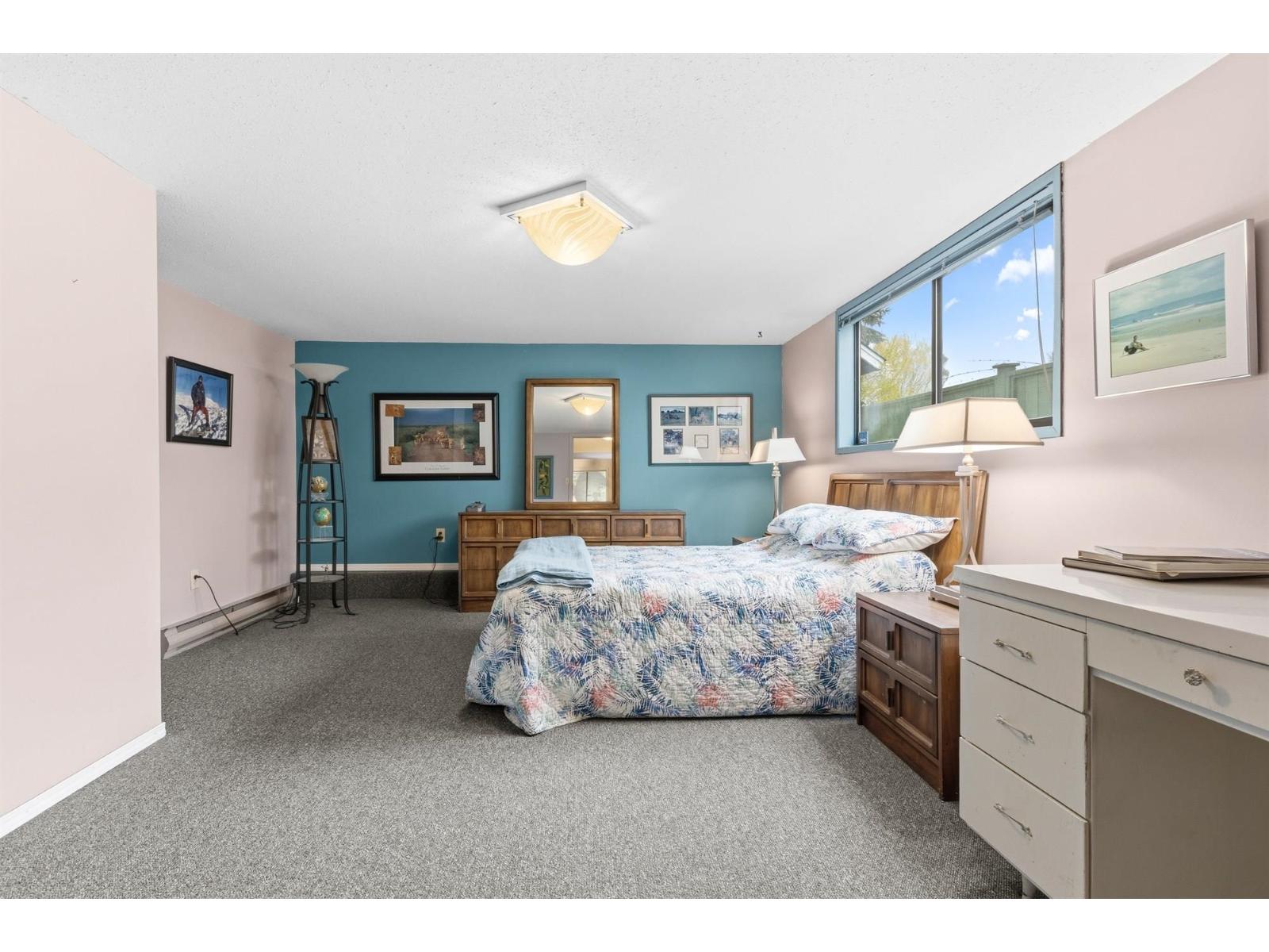380 4TH AVENUE, Hope, Hope