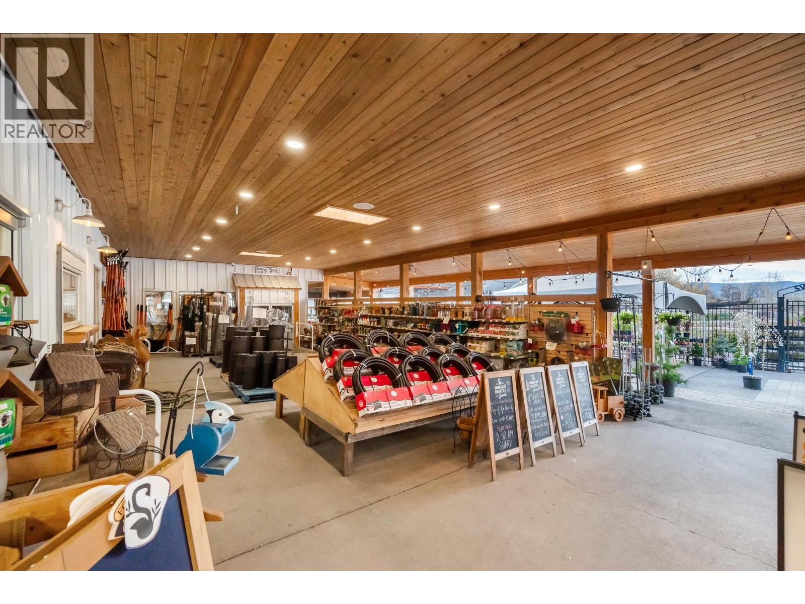  7920/7912 Highland Road, Vernon