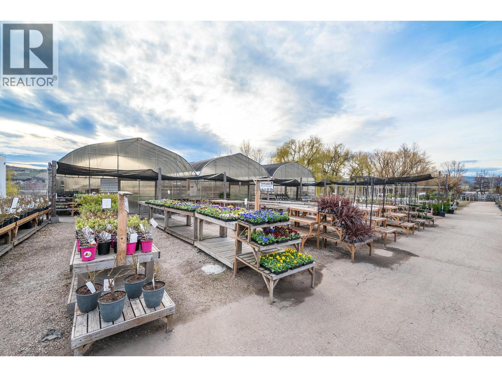  7920/7912 Highland Road, Vernon