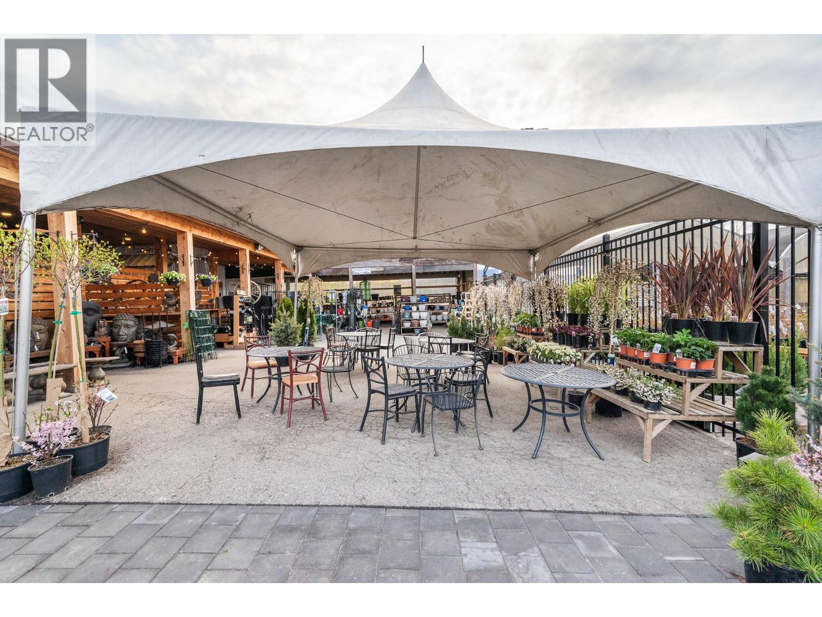  7920/7912 Highland Road, Vernon