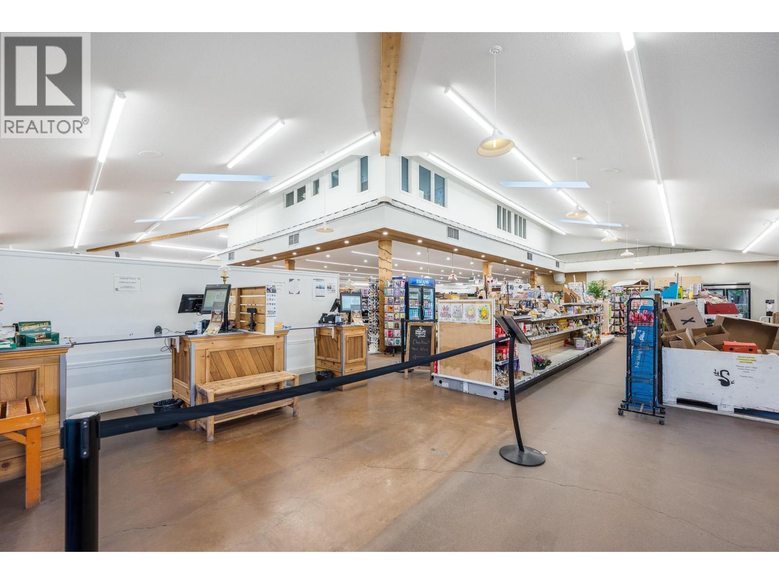  7920/7912 Highland Road, Vernon