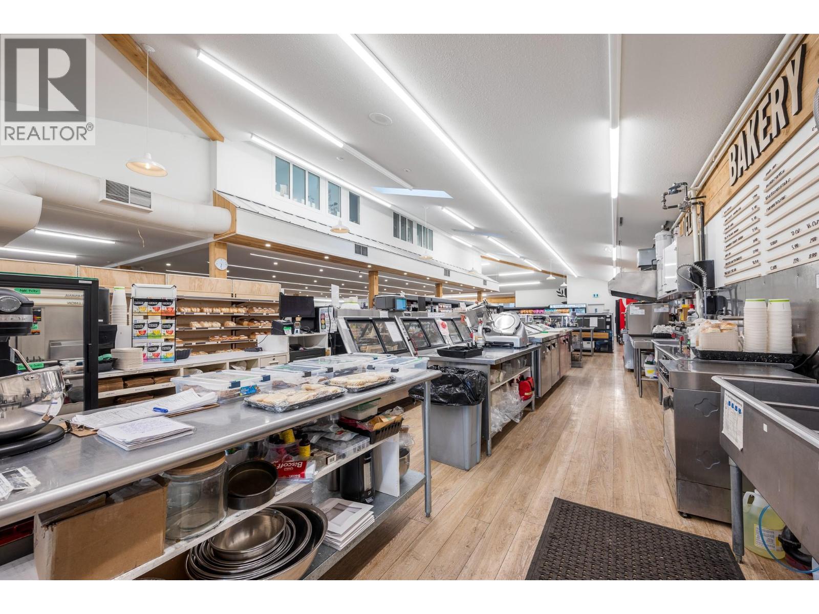  7920/7912 Highland Road, Vernon