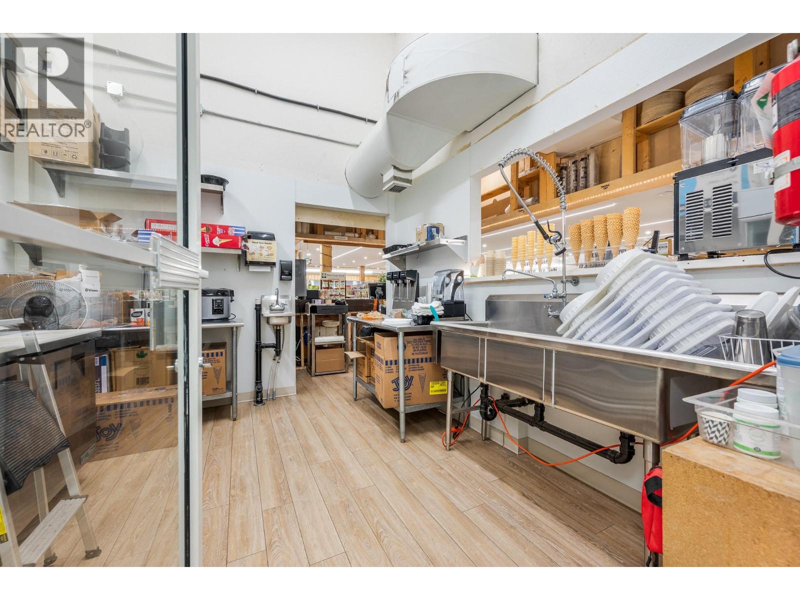  7920/7912 Highland Road, Vernon