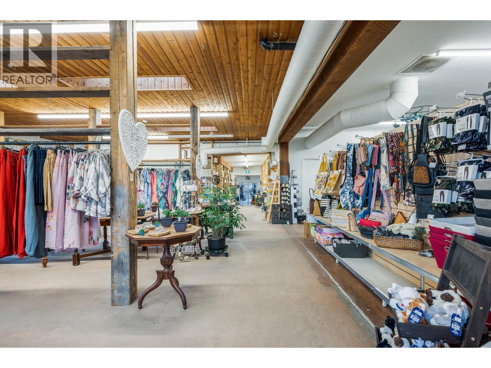  7920/7912 Highland Road, Vernon