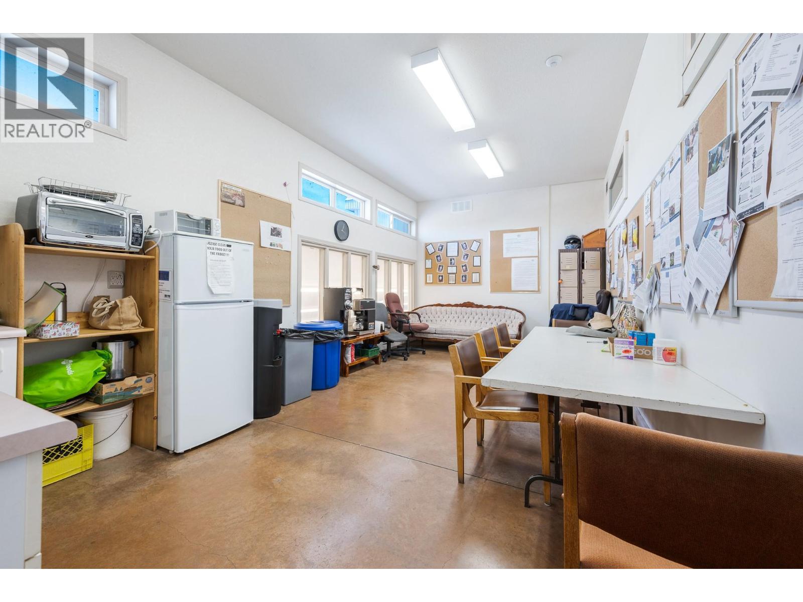  7920/7912 Highland Road, Vernon