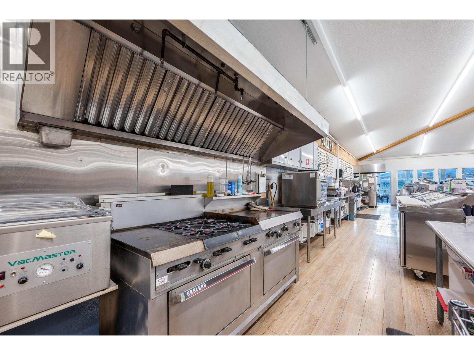  7920/7912 Highland Road, Vernon