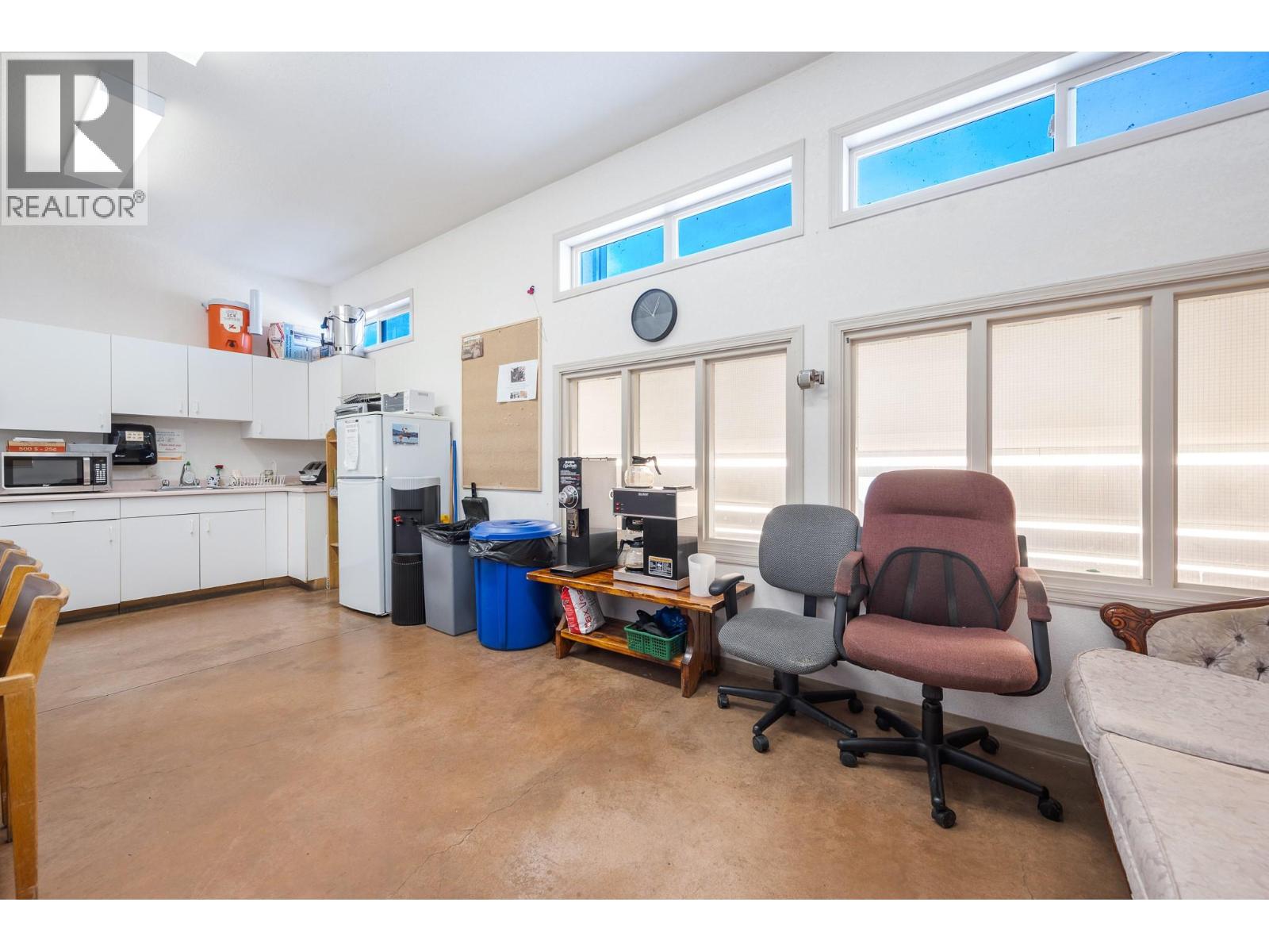  7920/7912 Highland Road, Vernon