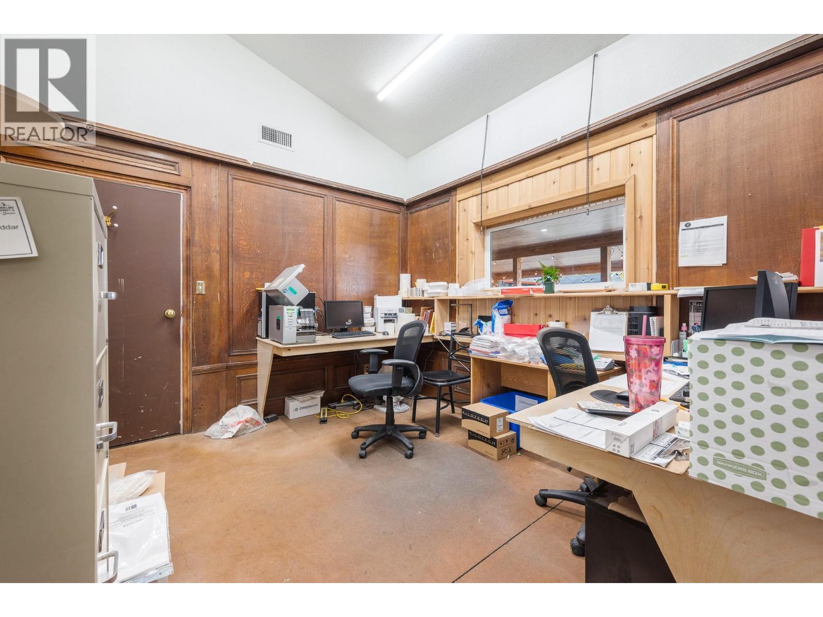  7920/7912 Highland Road, Vernon