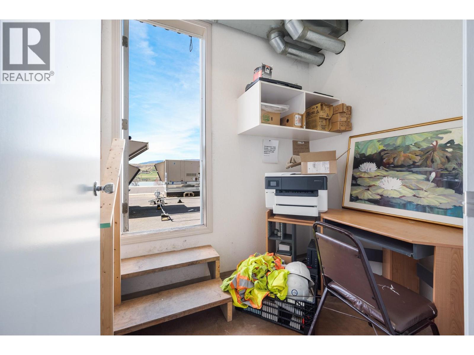  7920/7912 Highland Road, Vernon