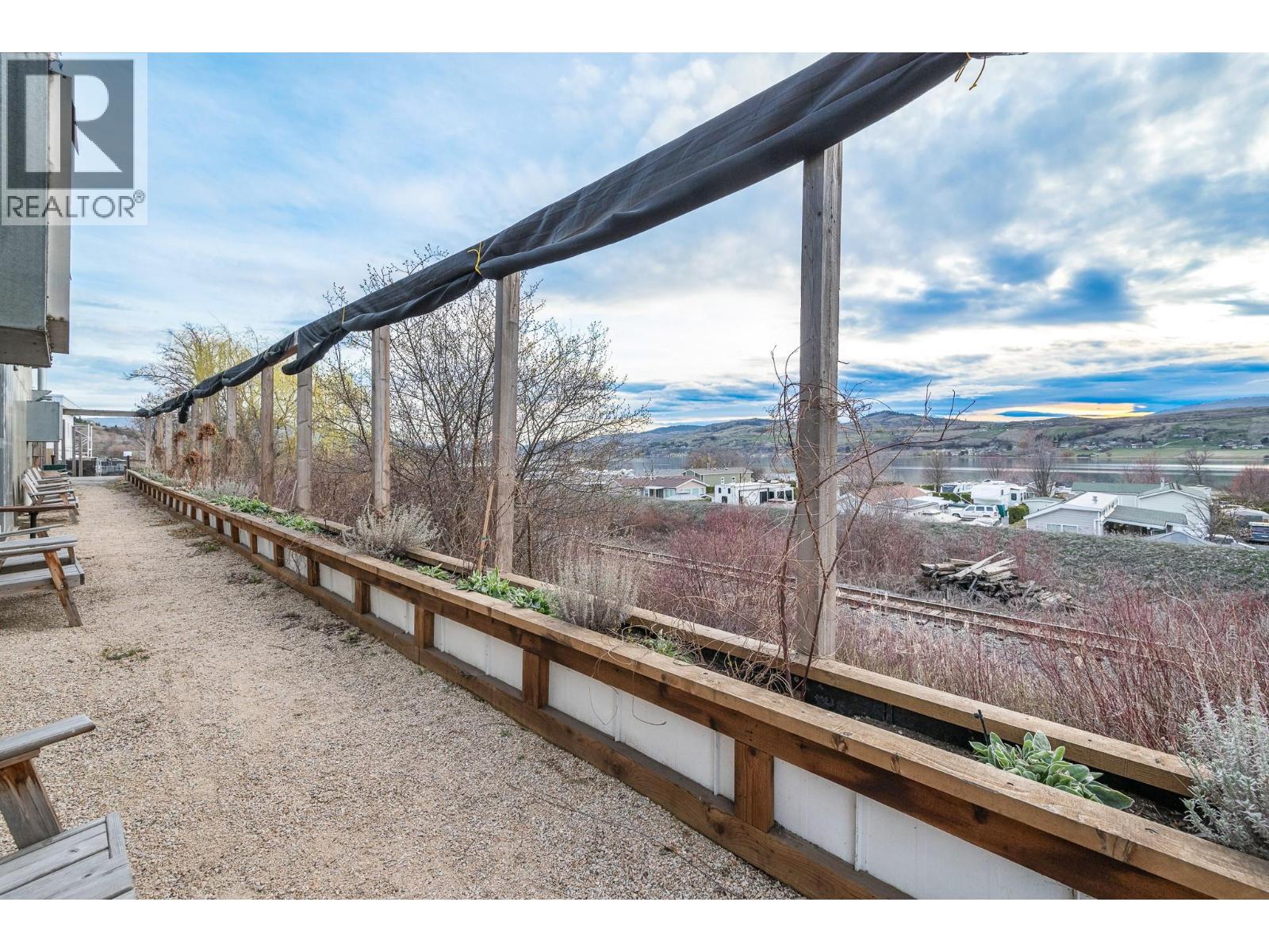  7920/7912 Highland Road, Vernon