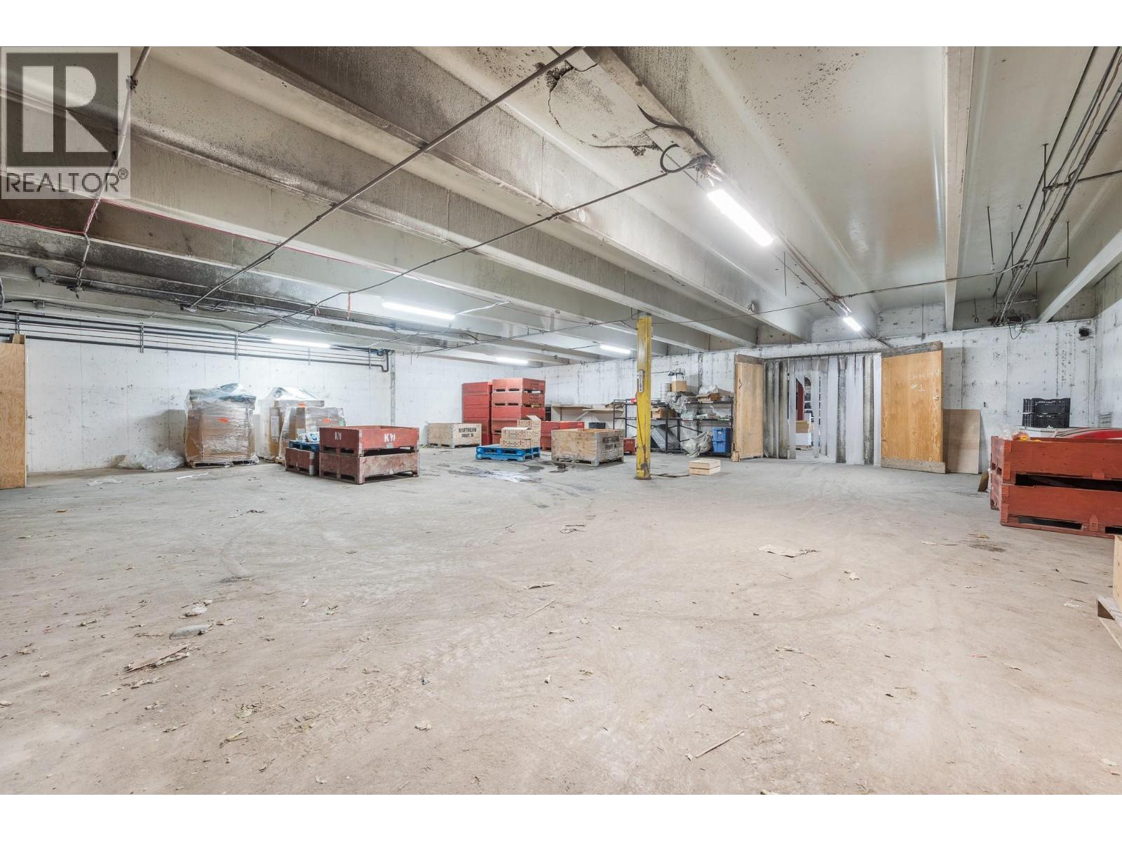  7920/7912 Highland Road, Vernon