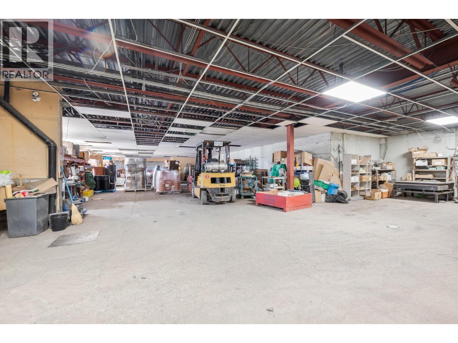  7920/7912 Highland Road, Vernon