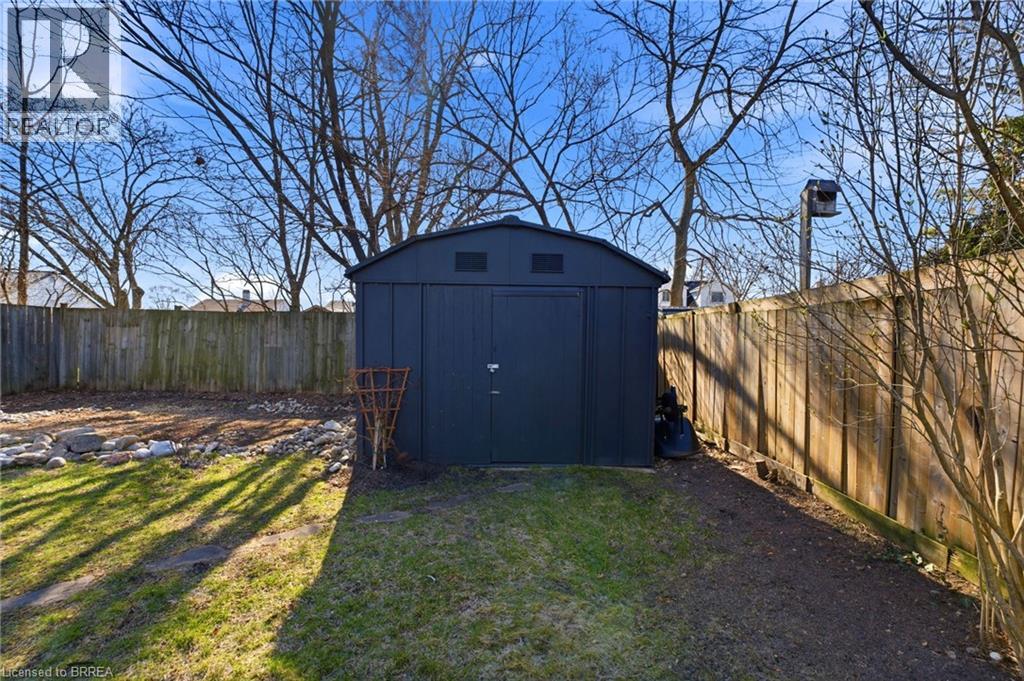92 WALNUT Street, Brantford, Ontario, N3T1H4 — Photo 28