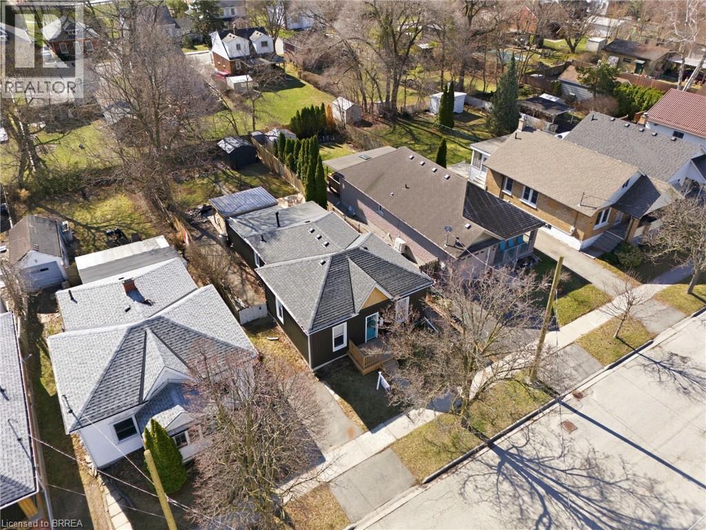 92 WALNUT Street, Brantford, Ontario, N3T1H4 — Photo 31