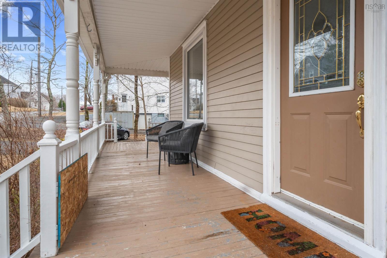 Property 8 of 44 of 168 Carleton Street