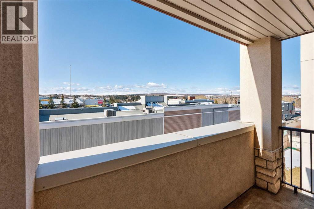 505 Railway Street West, Cochrane