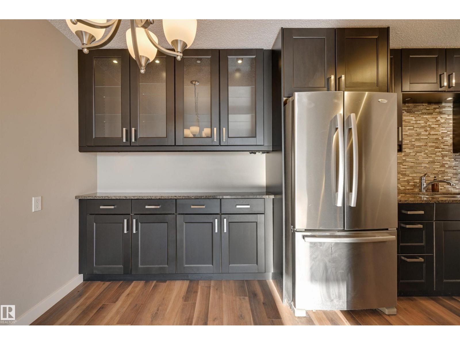 #406 12141 JASPER AV NW - 13