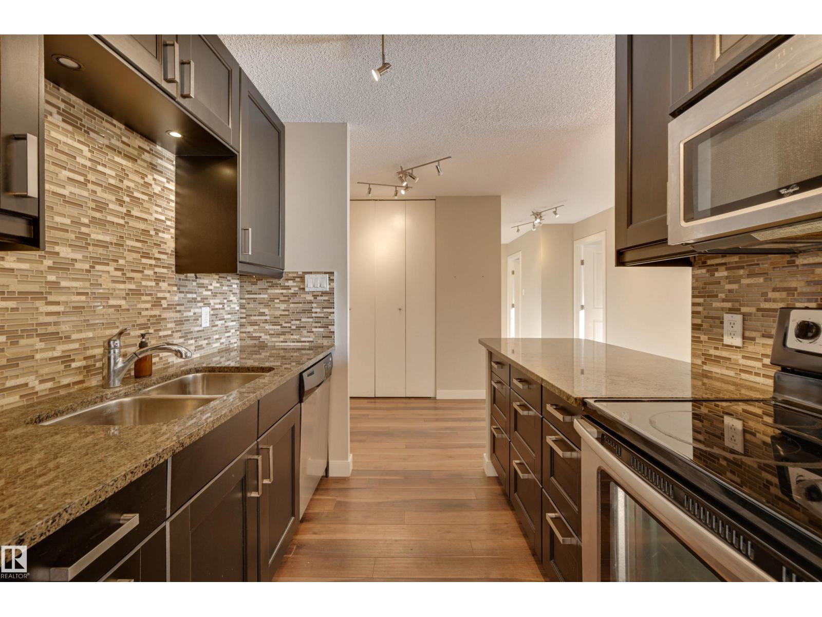 #406 12141 JASPER AV NW - 15