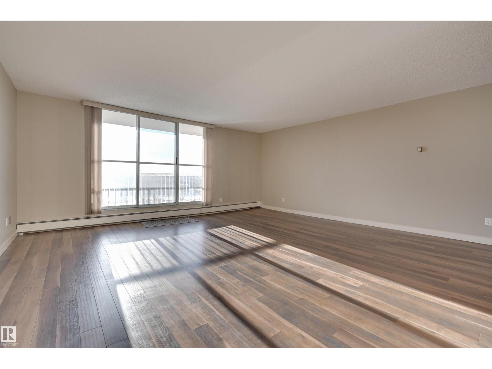 #406 12141 JASPER AV NW - 2