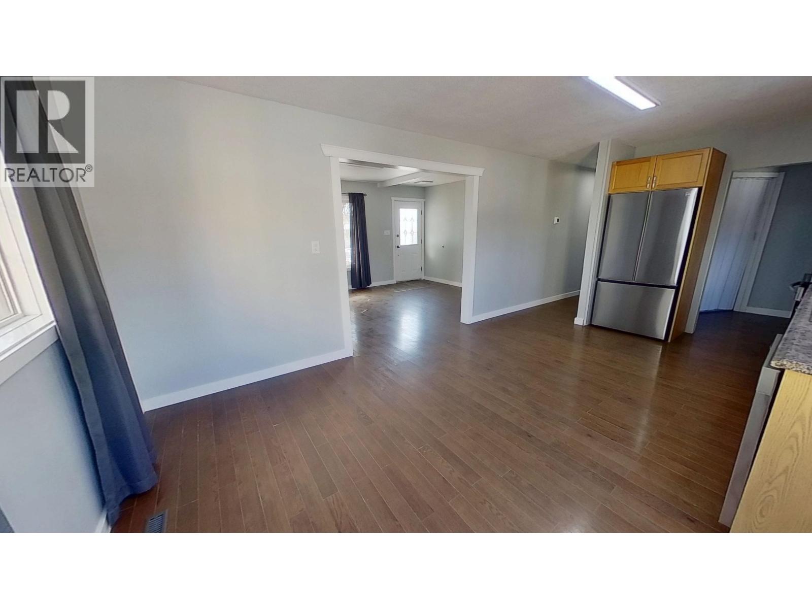 10704 102 AVENUE - 8