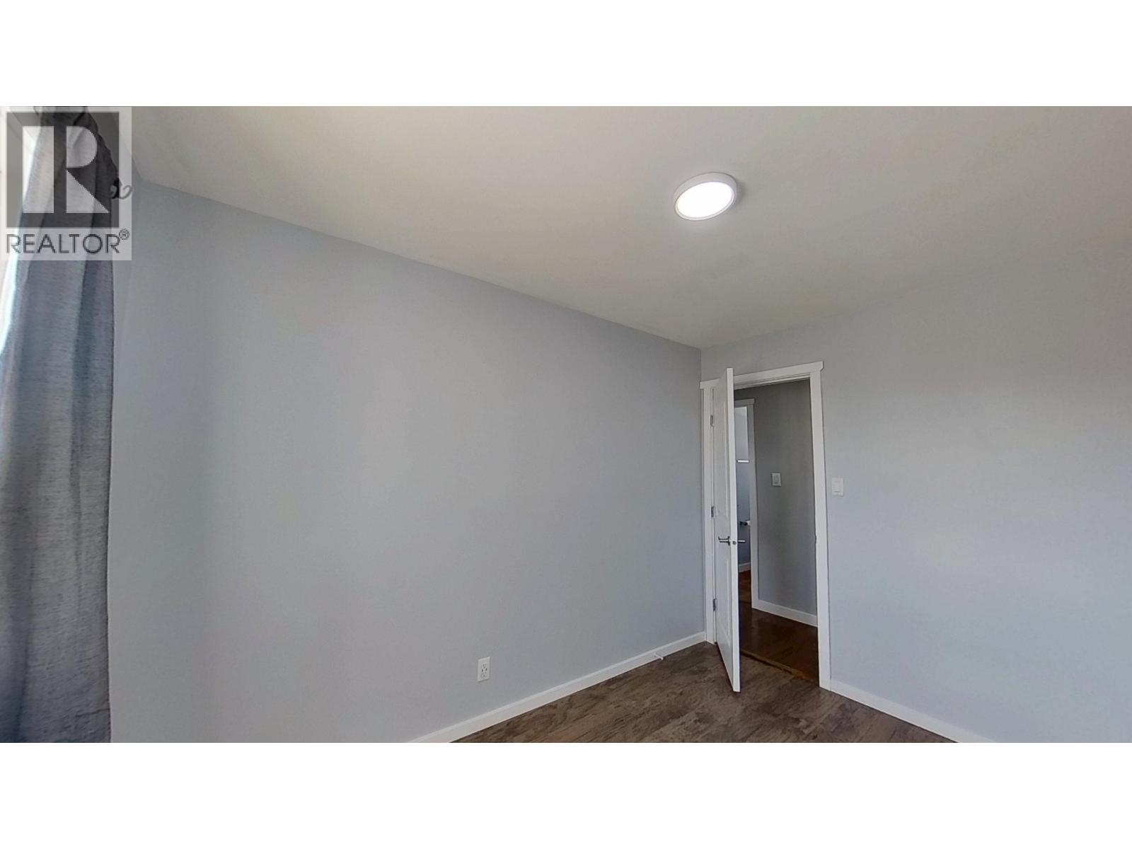 10704 102 AVENUE - 20