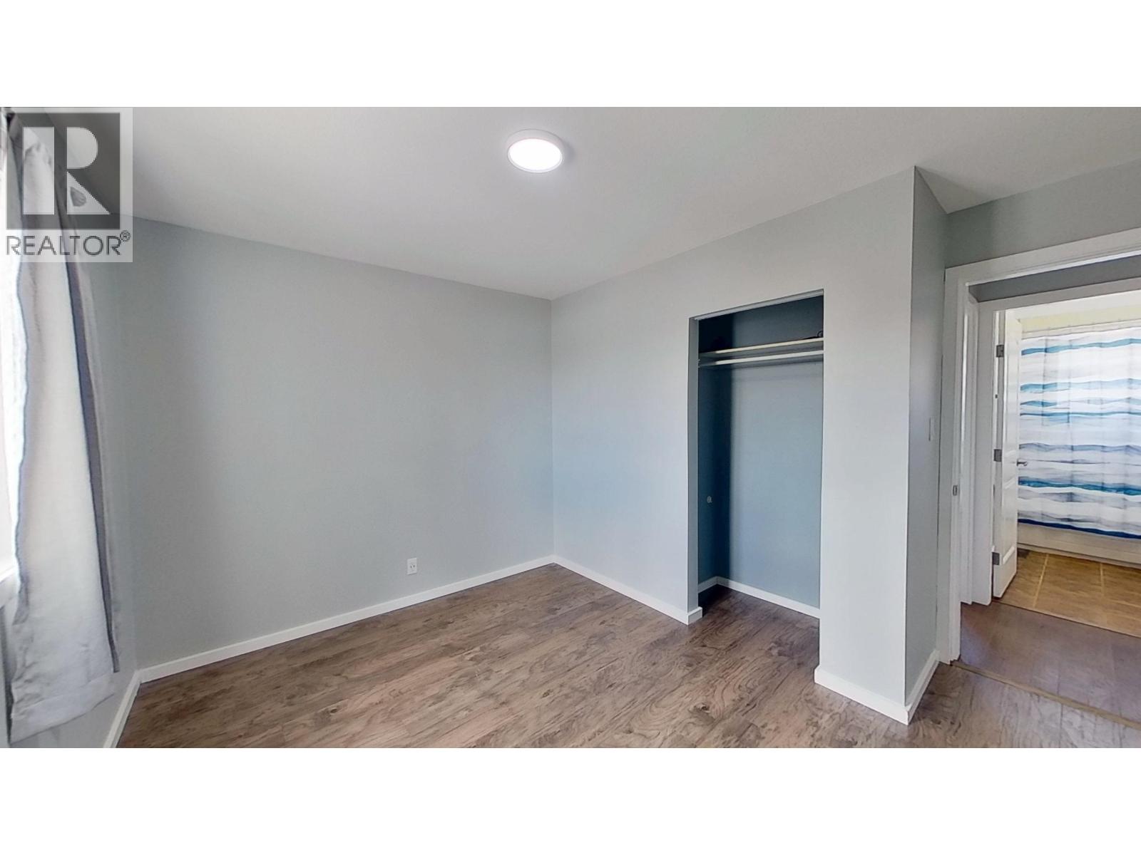 10704 102 AVENUE - 18