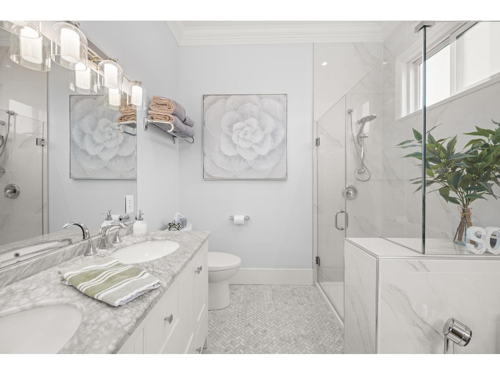 17105 0 AVENUE, Surrey