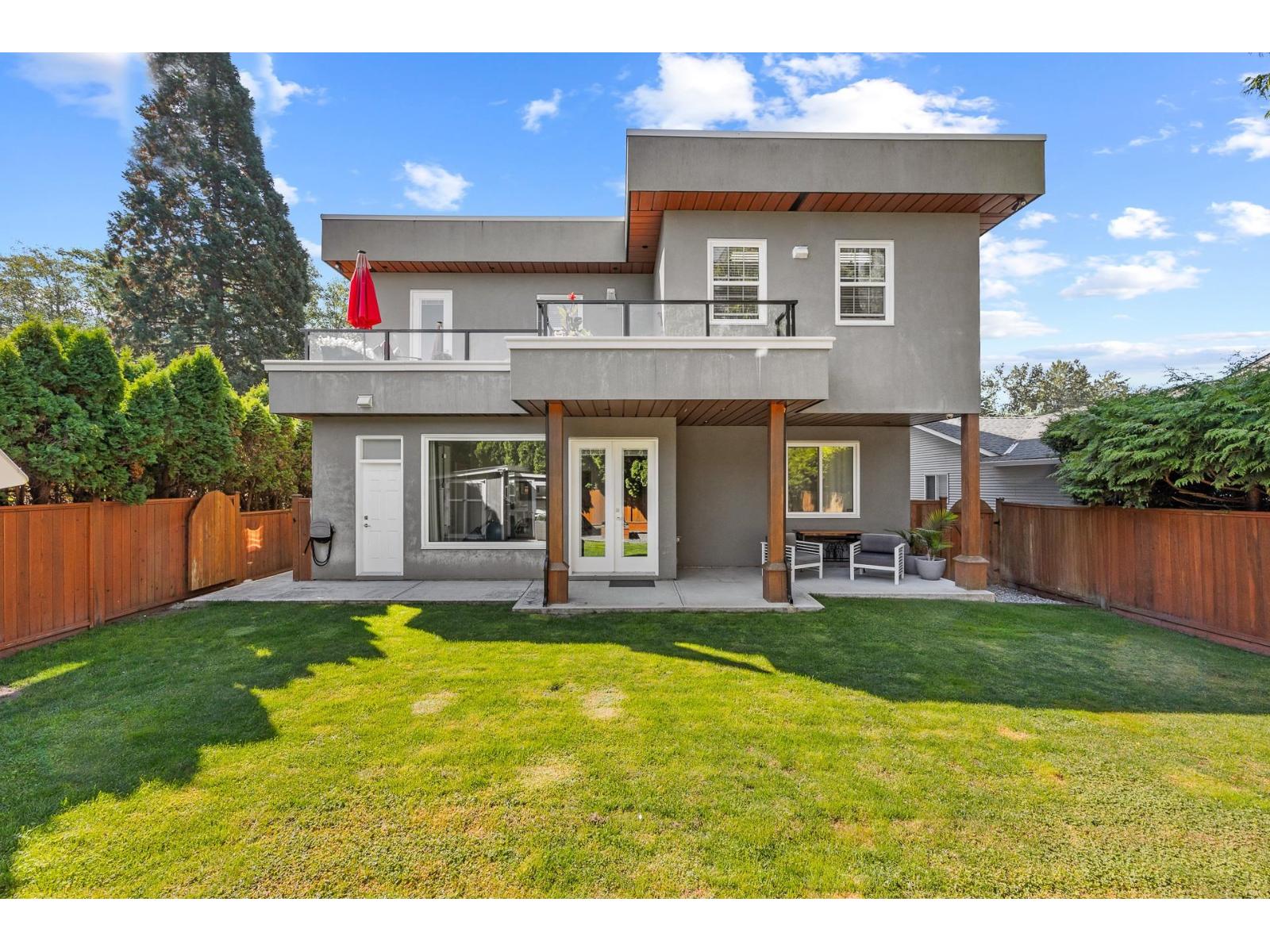 17105 0 AVENUE, Surrey