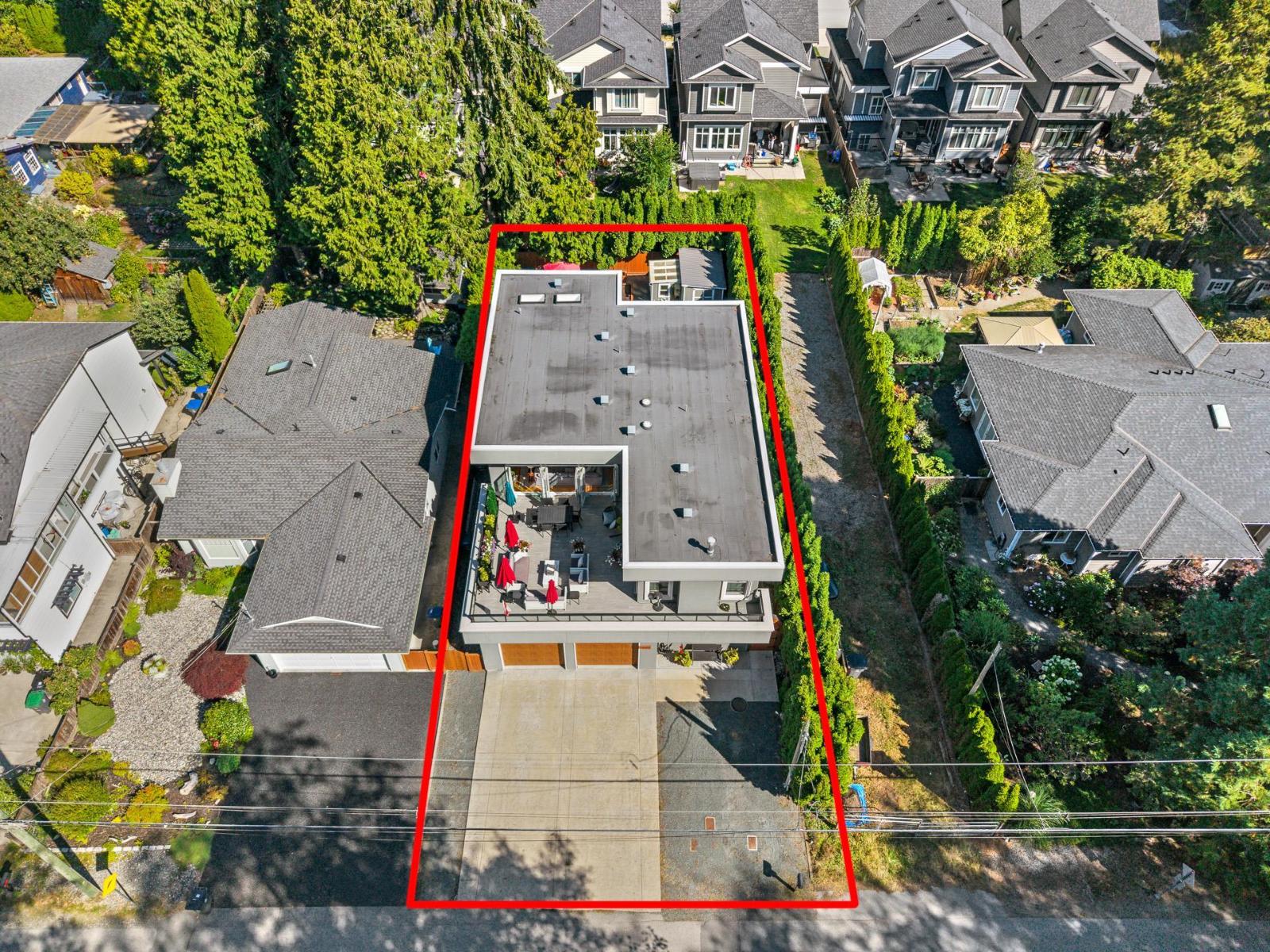 17105 0 AVENUE, Surrey