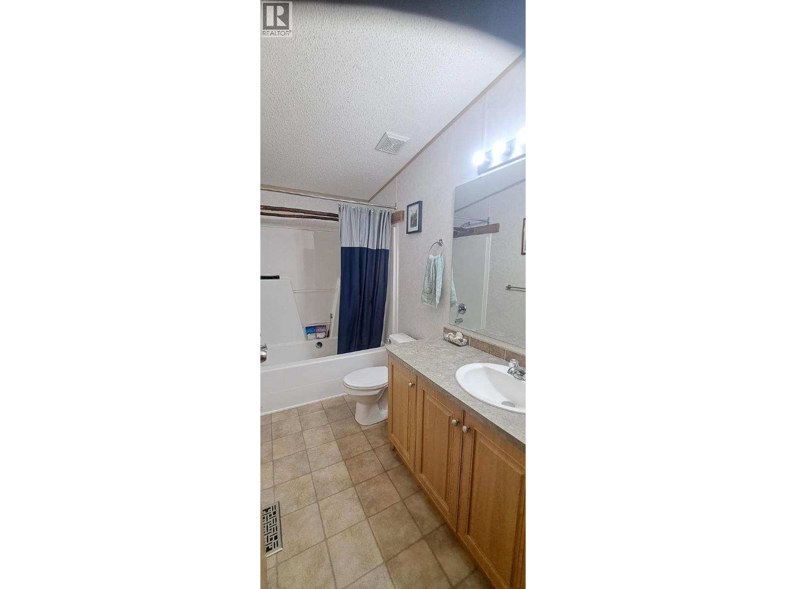 6191 CHIMDEMASH FRONTAGE ROAD, Terrace