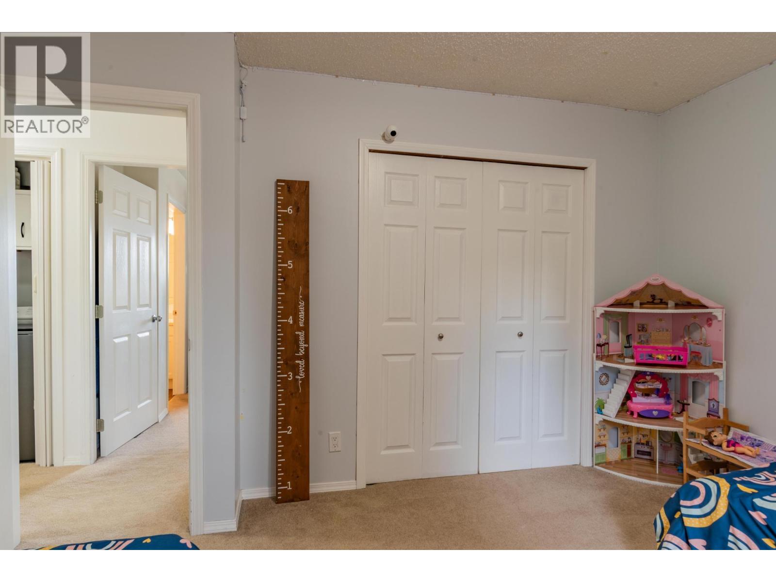 110 CEDAR AVENUE - 24