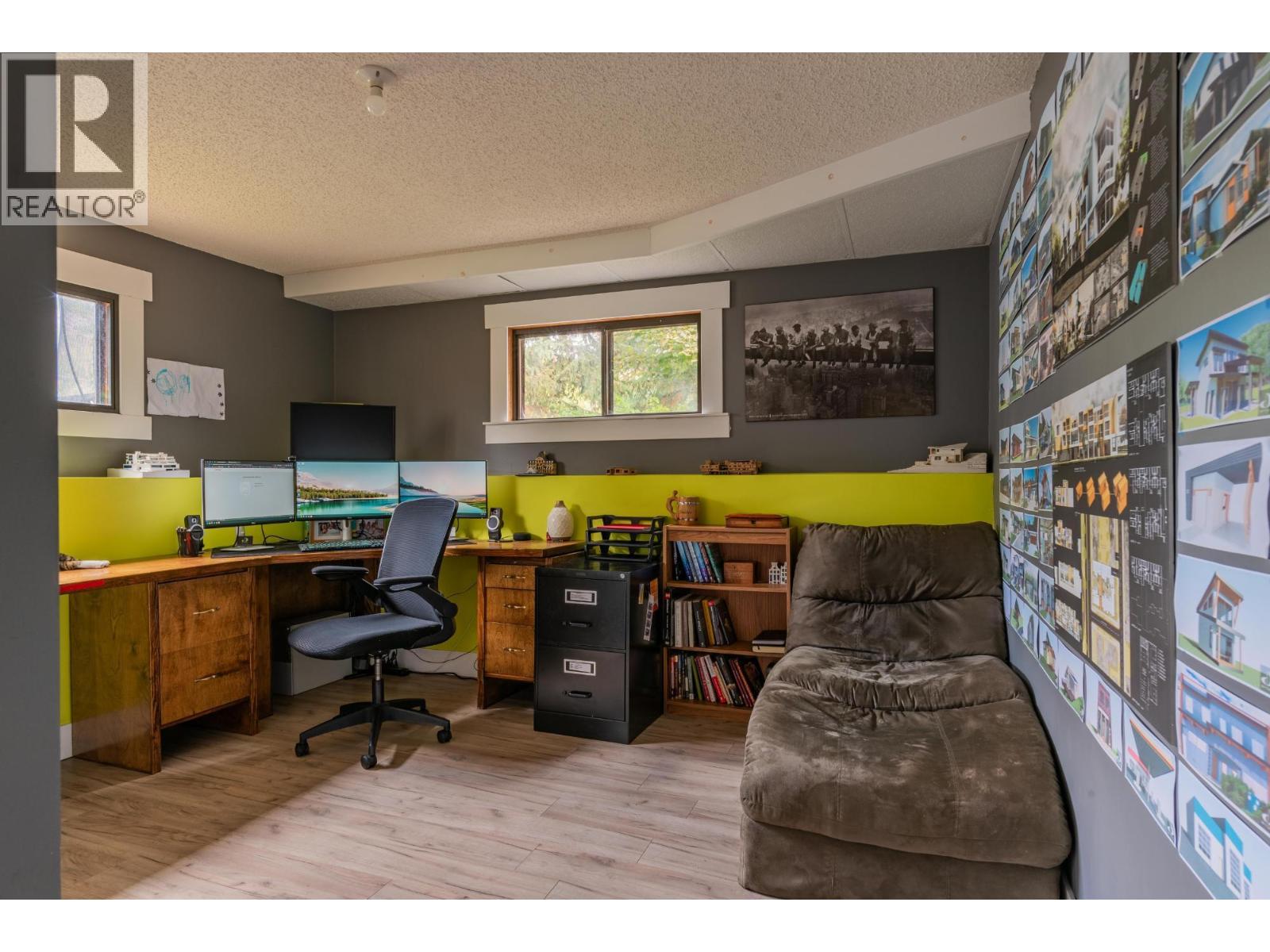 110 CEDAR AVENUE - 29