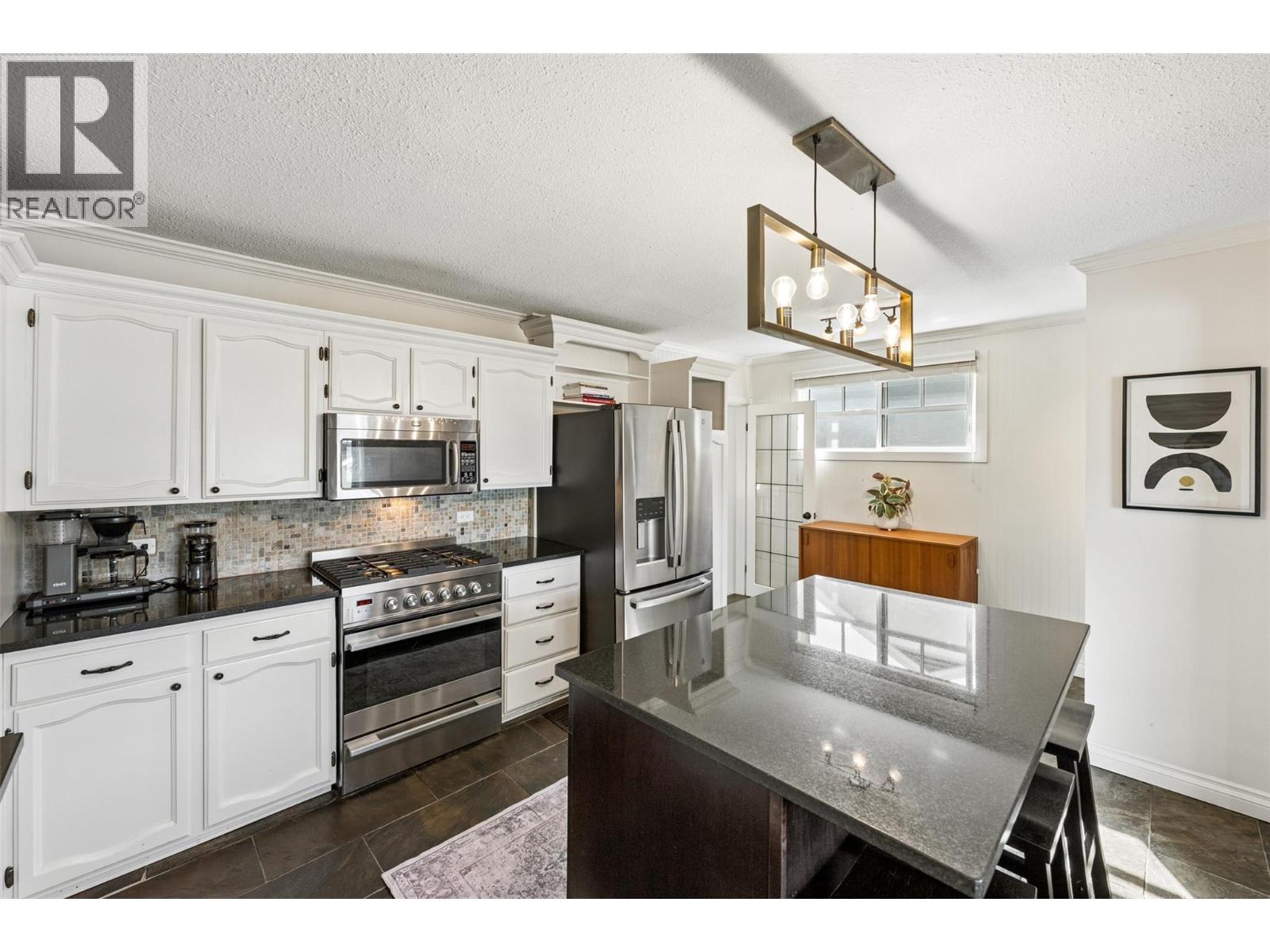 1111 Kilwinning Street, Penticton