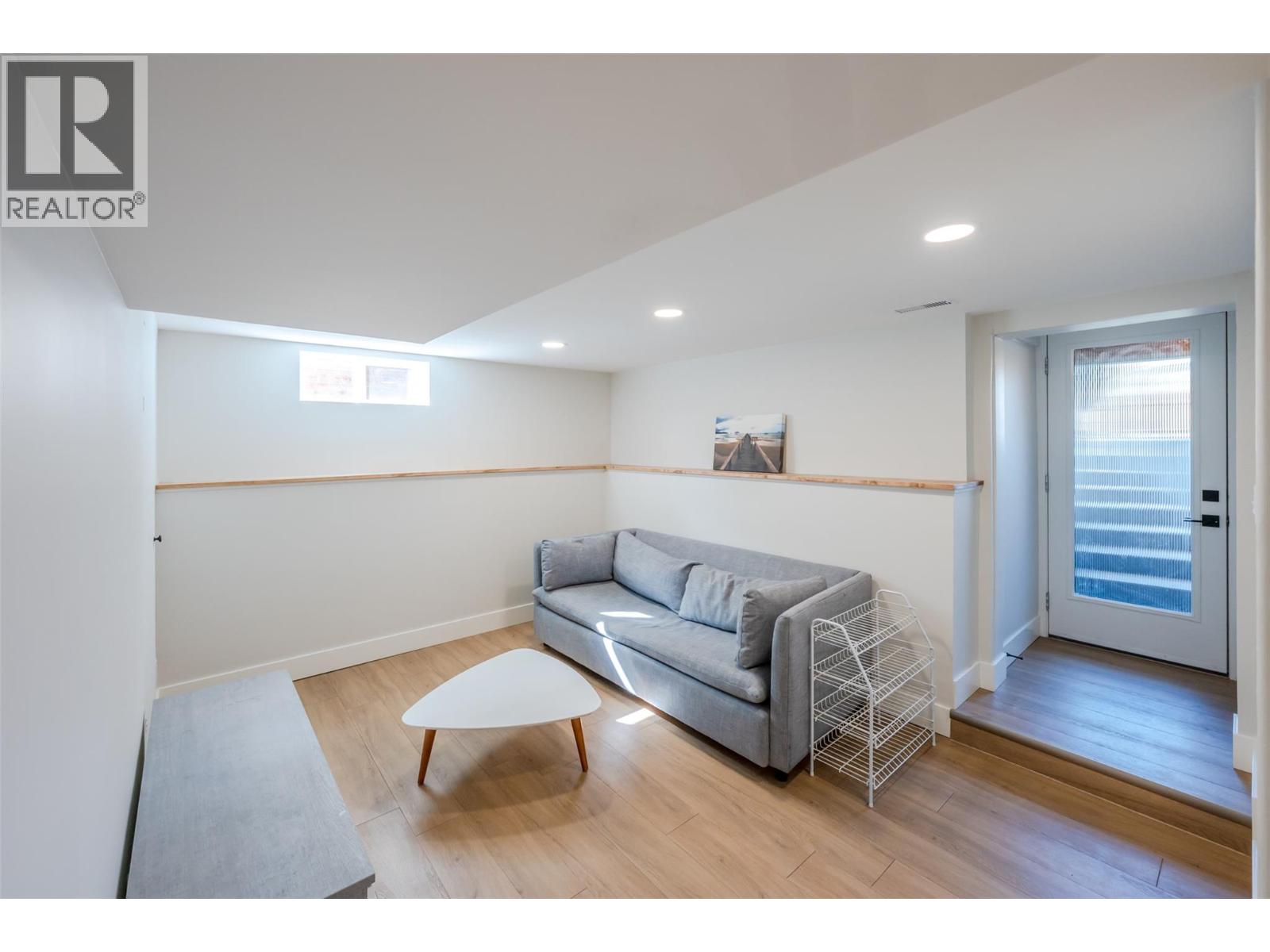 1111 Kilwinning Street, Penticton