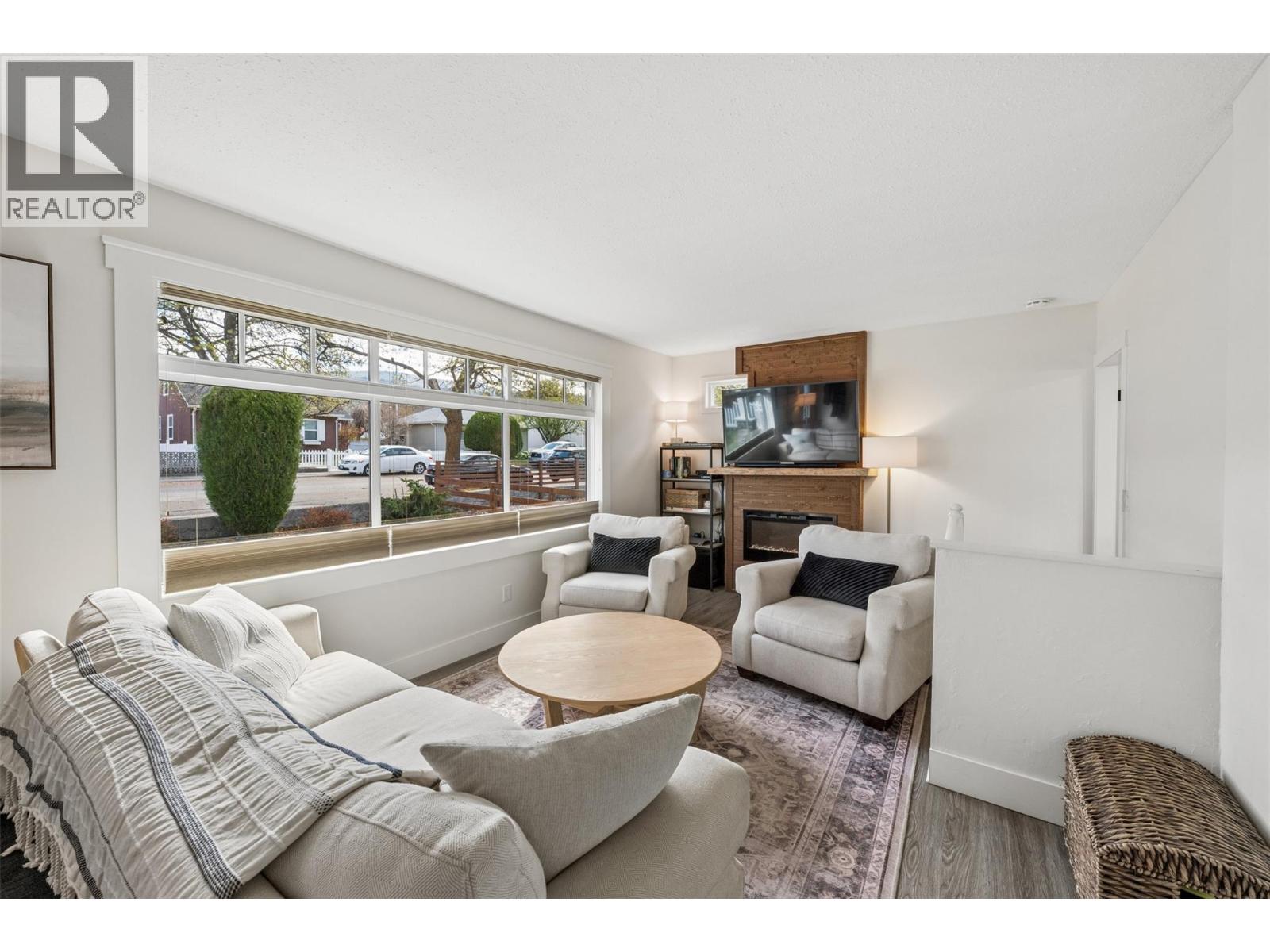 1111 Kilwinning Street, Penticton