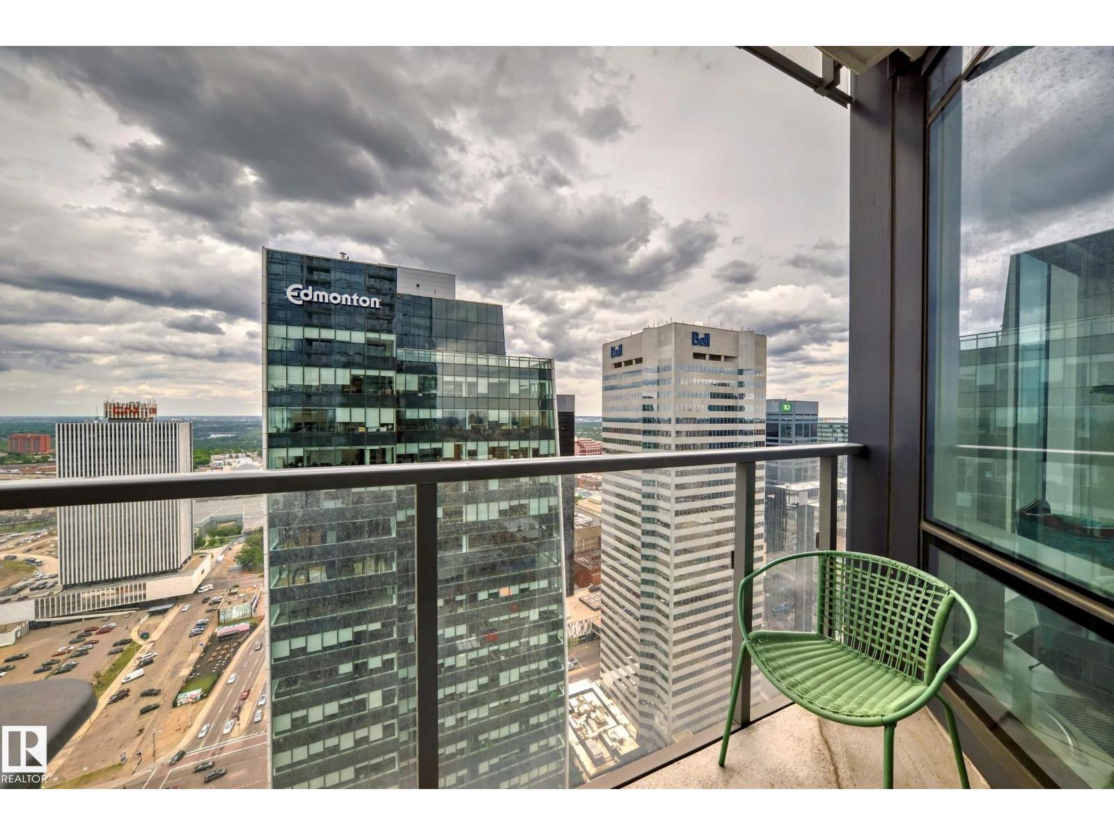 #3007 10360 102 ST NW - 17