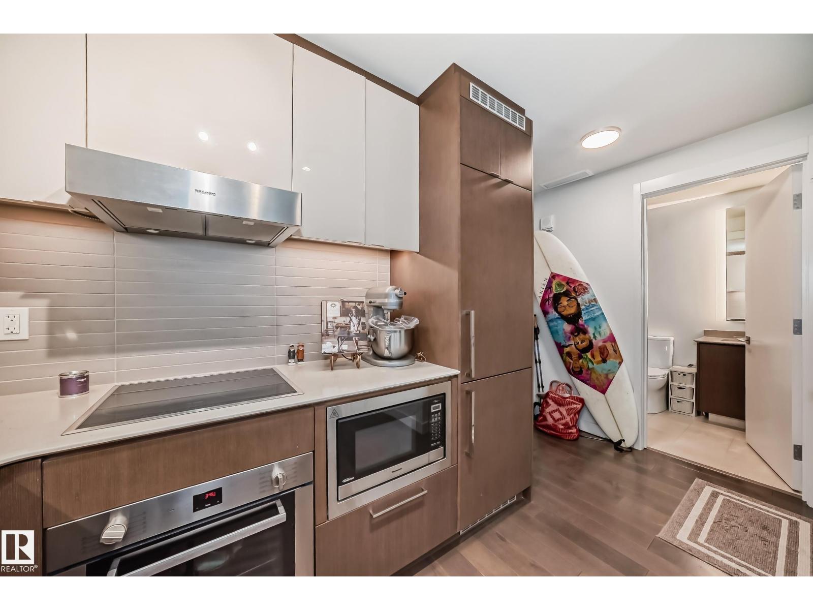#3007 10360 102 ST NW - 5